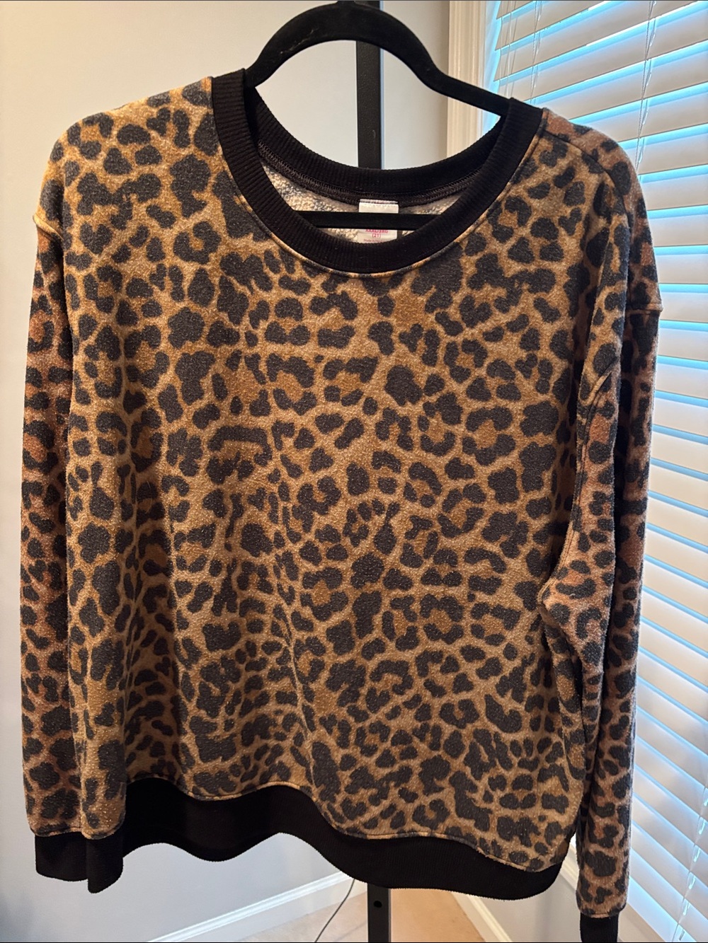 Cheetah sweatshirt